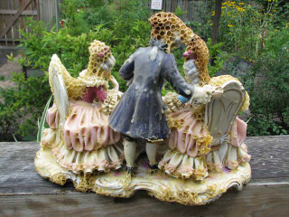Illustration for article titled An Artist and Her Bees Create Beautiful Honeycomb-Draped Sculptures